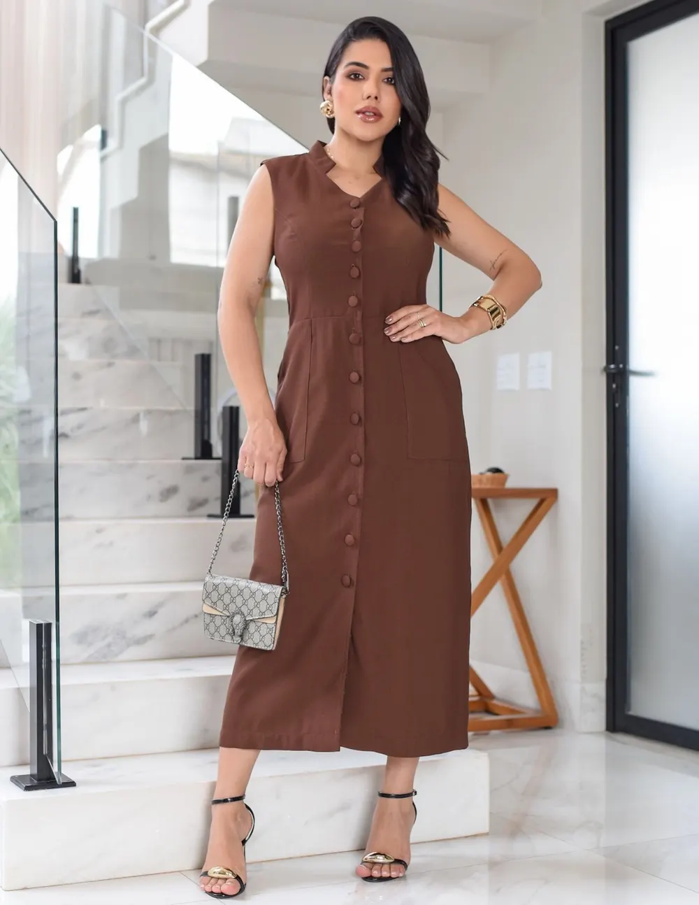 Chemise Tubinho com bolso frontal cor Marrom