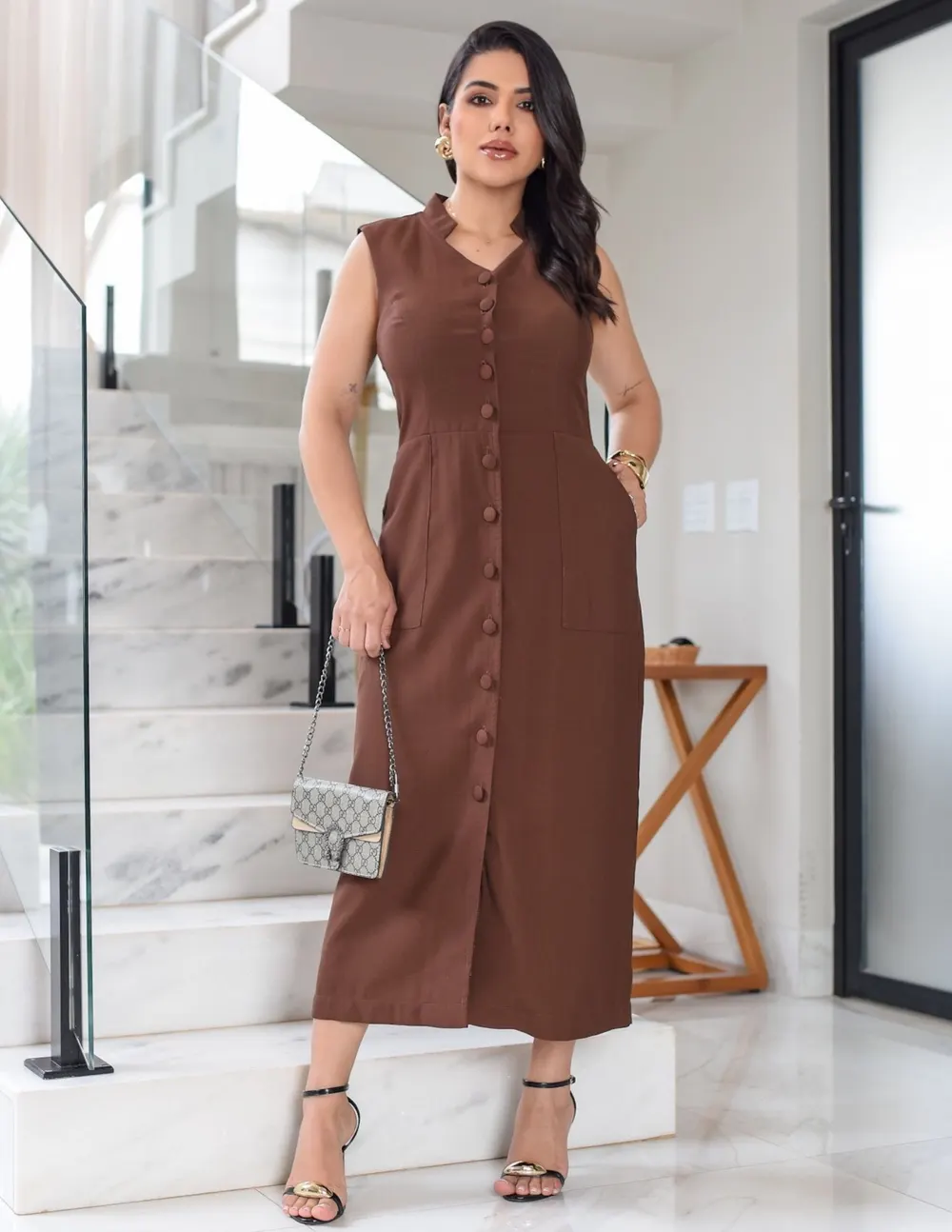 Chemise Tubinho com bolso frontal cor Marrom