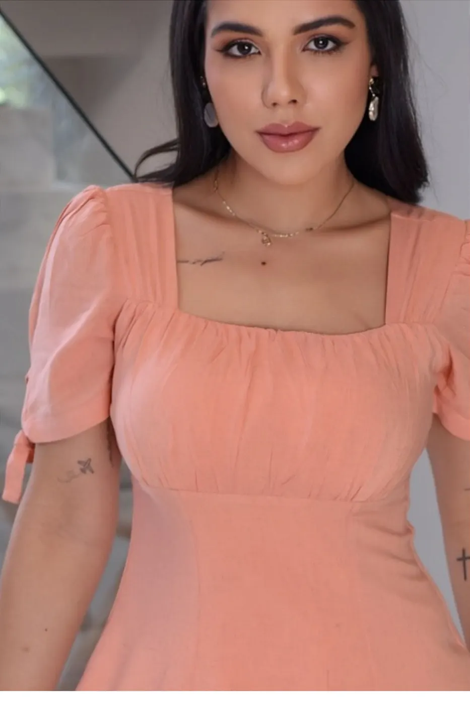 Vestido evasê manga curta Salmão