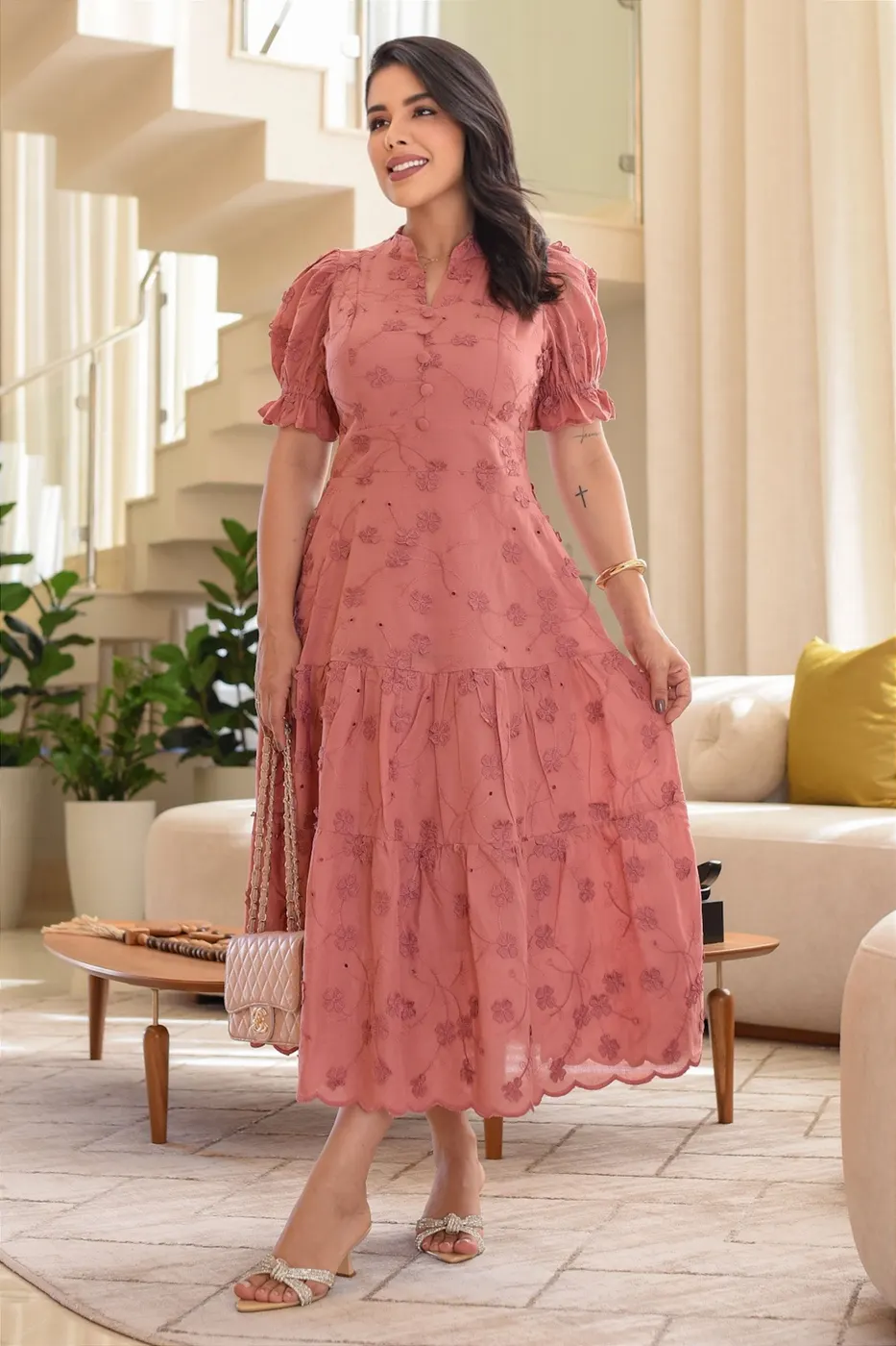Vestido luxo laise 3D gola padre Rose