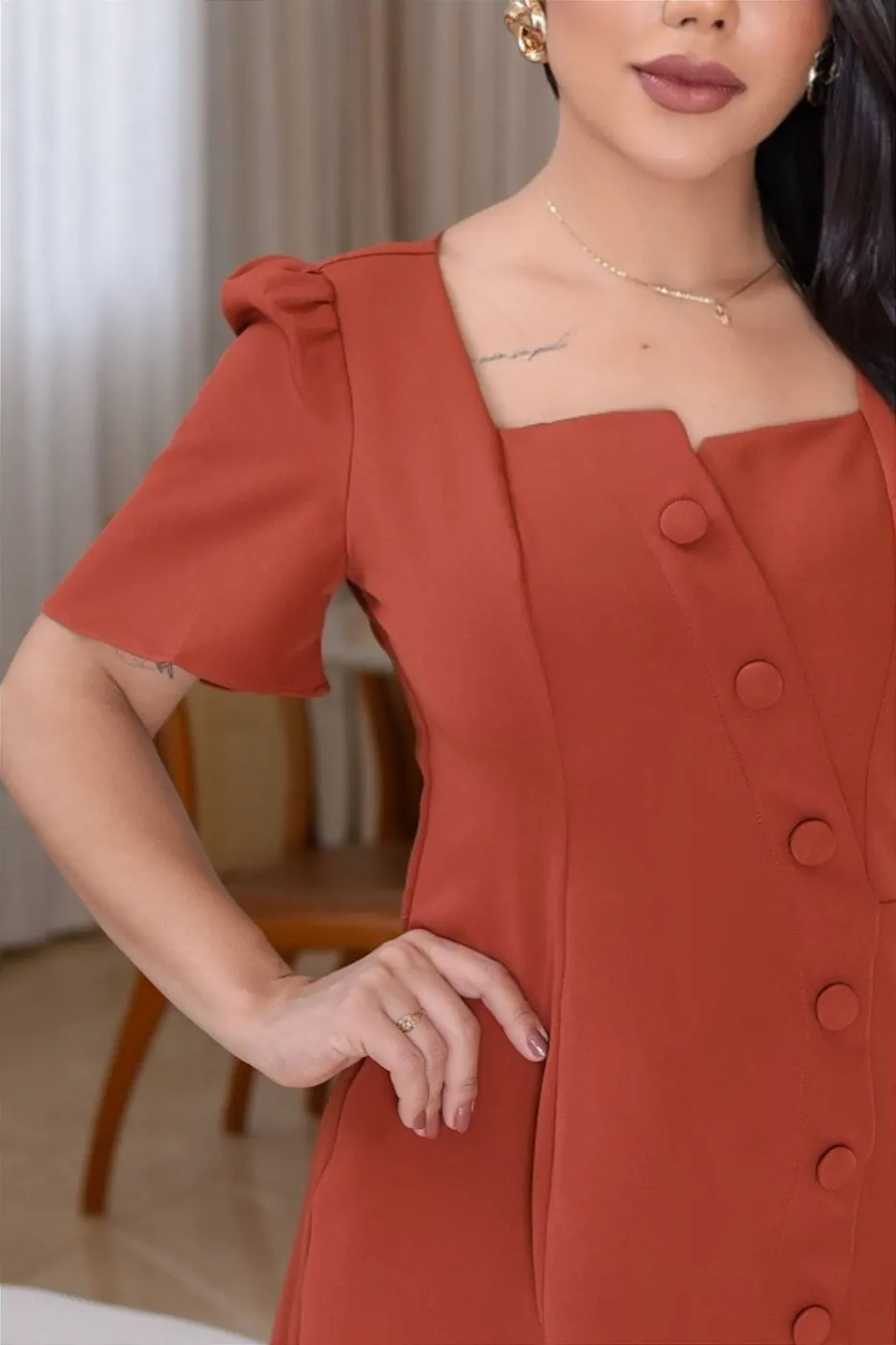 Vestido Midi em corte Alfaiataria e manga flare Telha