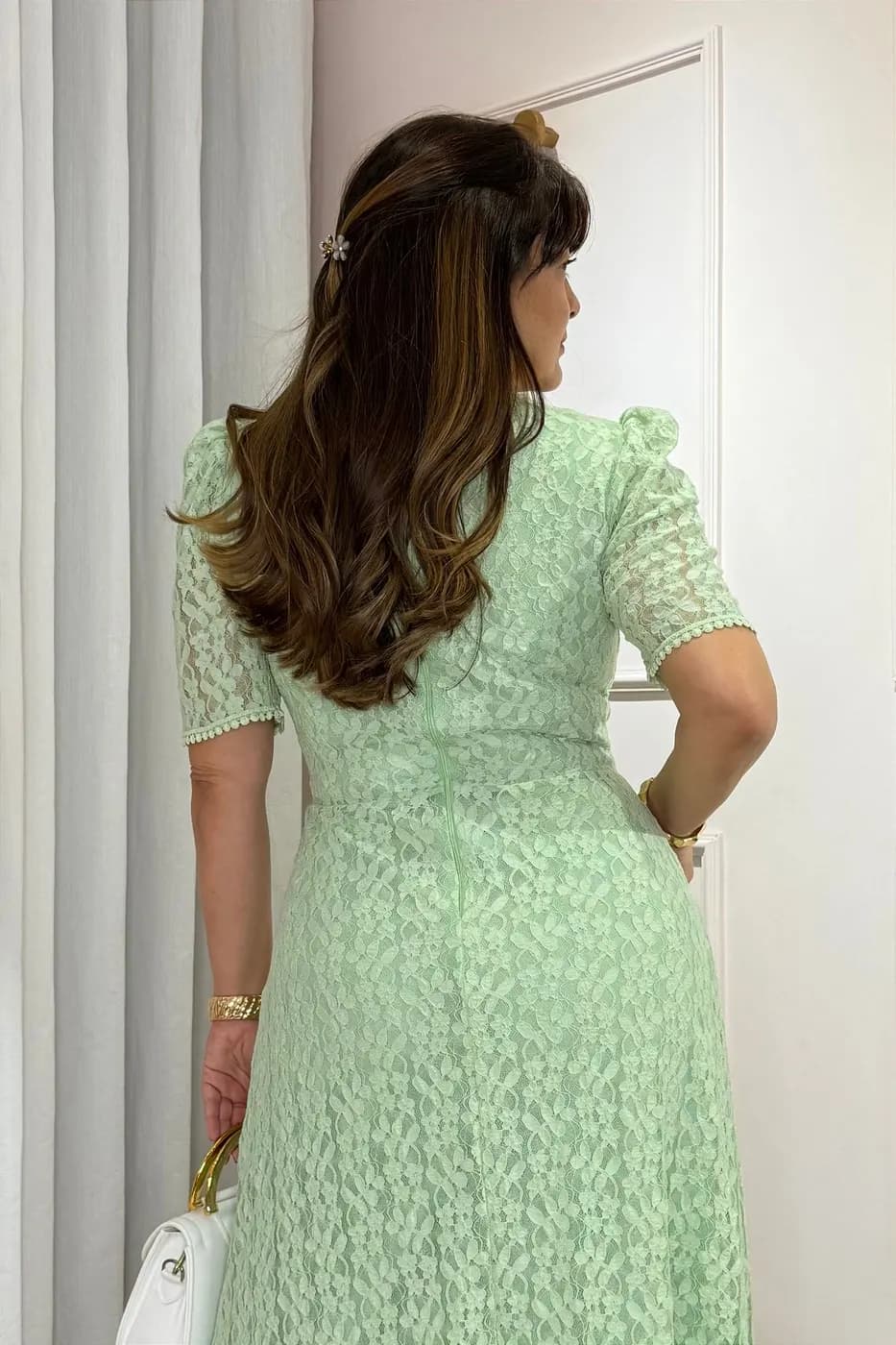 Vestido midi Renda e saia peplum verde menta