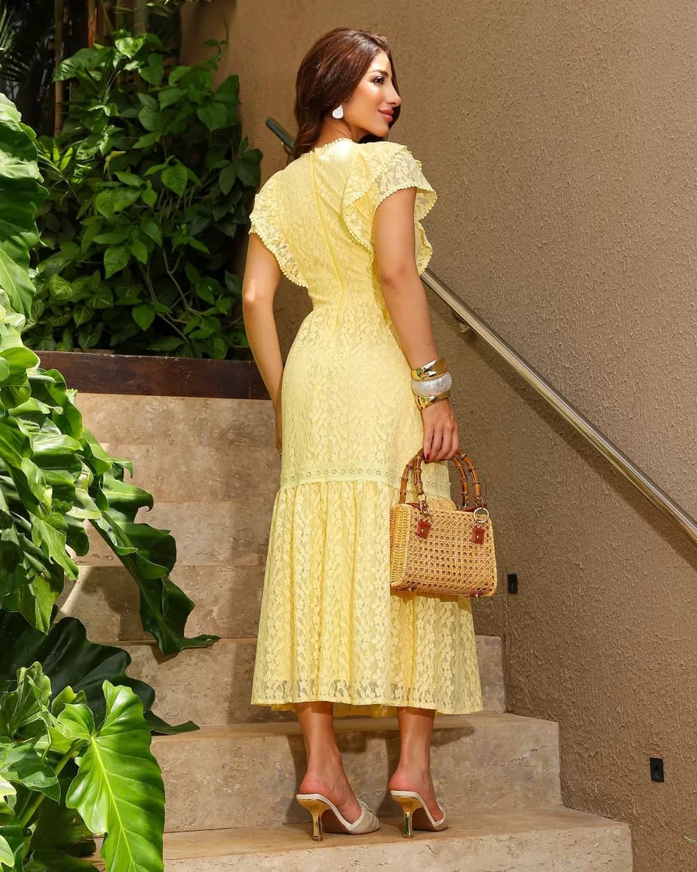 Vestido Renda e Guipir Amarelo Riqueza Longuete